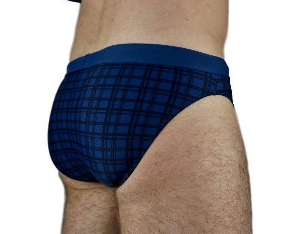 High-quality image of nickey nobel temper navy